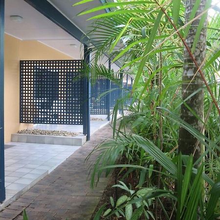 Lazy Lizard Motor Inn Port Douglas Phòng bức ảnh