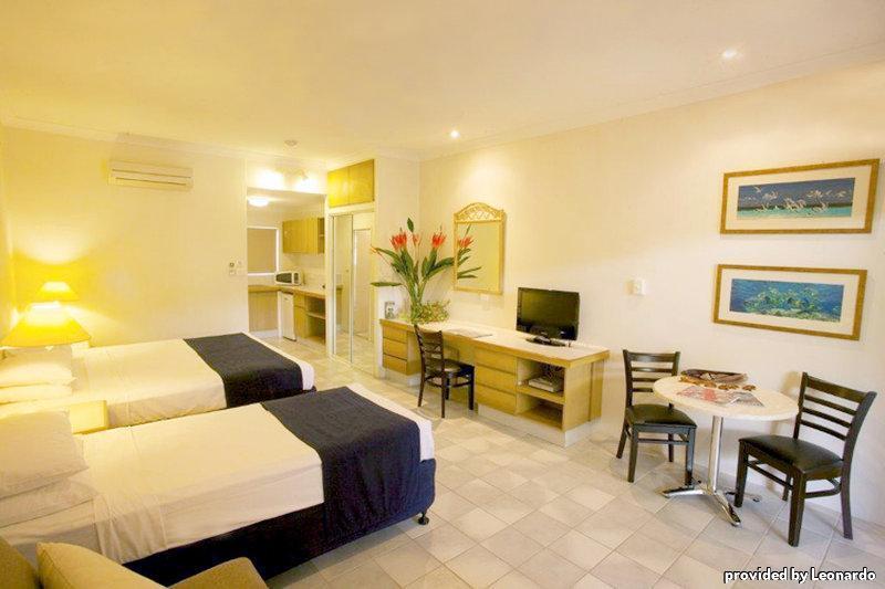 Lazy Lizard Motor Inn Port Douglas Ngoại thất bức ảnh