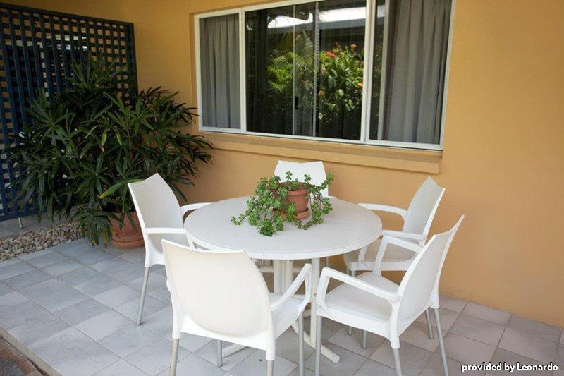 Lazy Lizard Motor Inn Port Douglas Ngoại thất bức ảnh