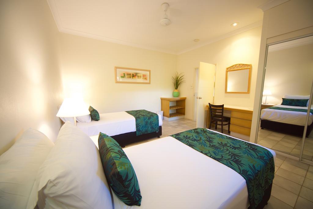 Lazy Lizard Motor Inn Port Douglas Ngoại thất bức ảnh