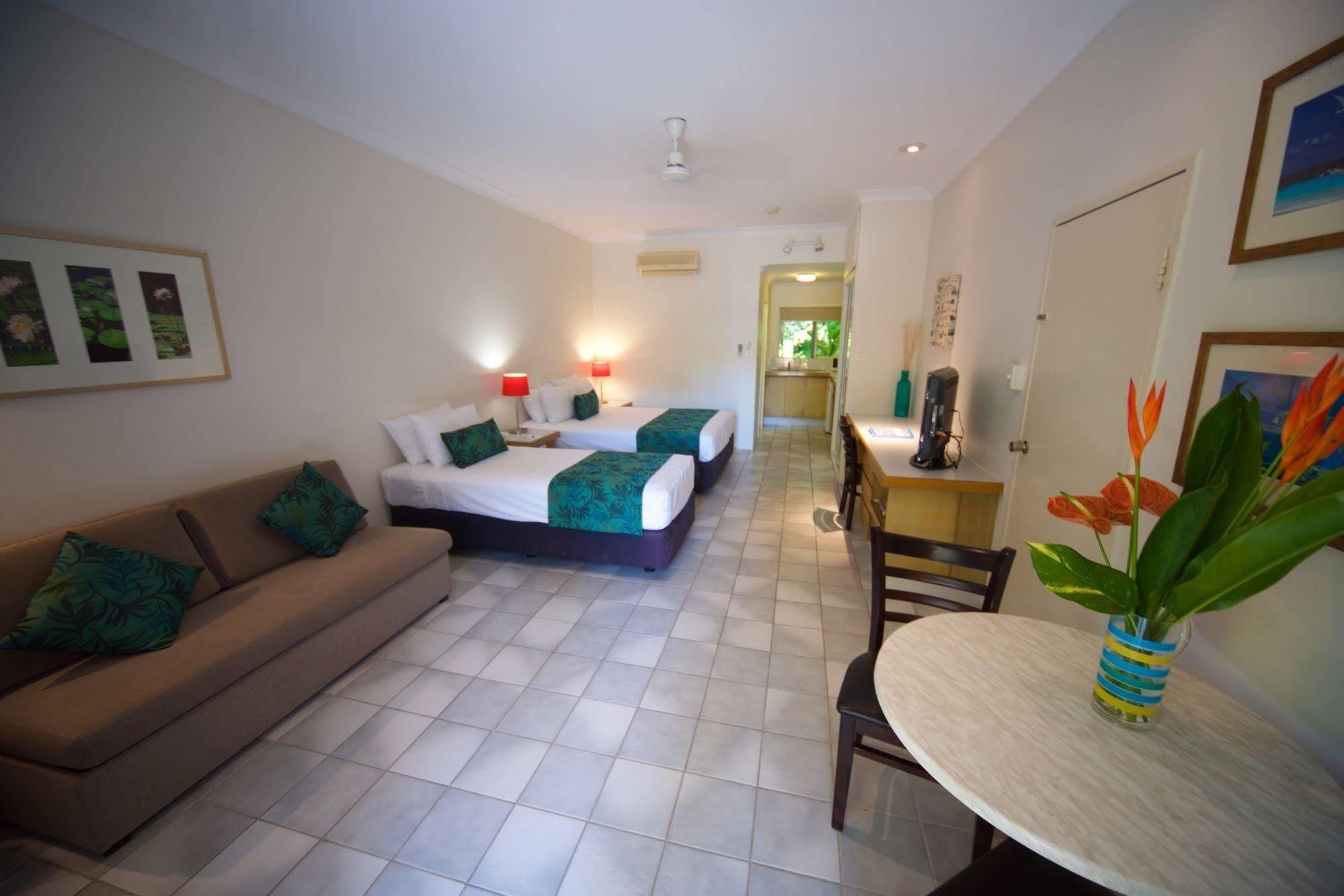 Lazy Lizard Motor Inn Port Douglas Ngoại thất bức ảnh
