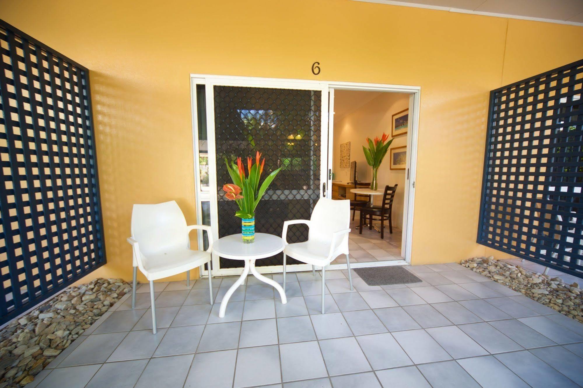 Lazy Lizard Motor Inn Port Douglas Ngoại thất bức ảnh