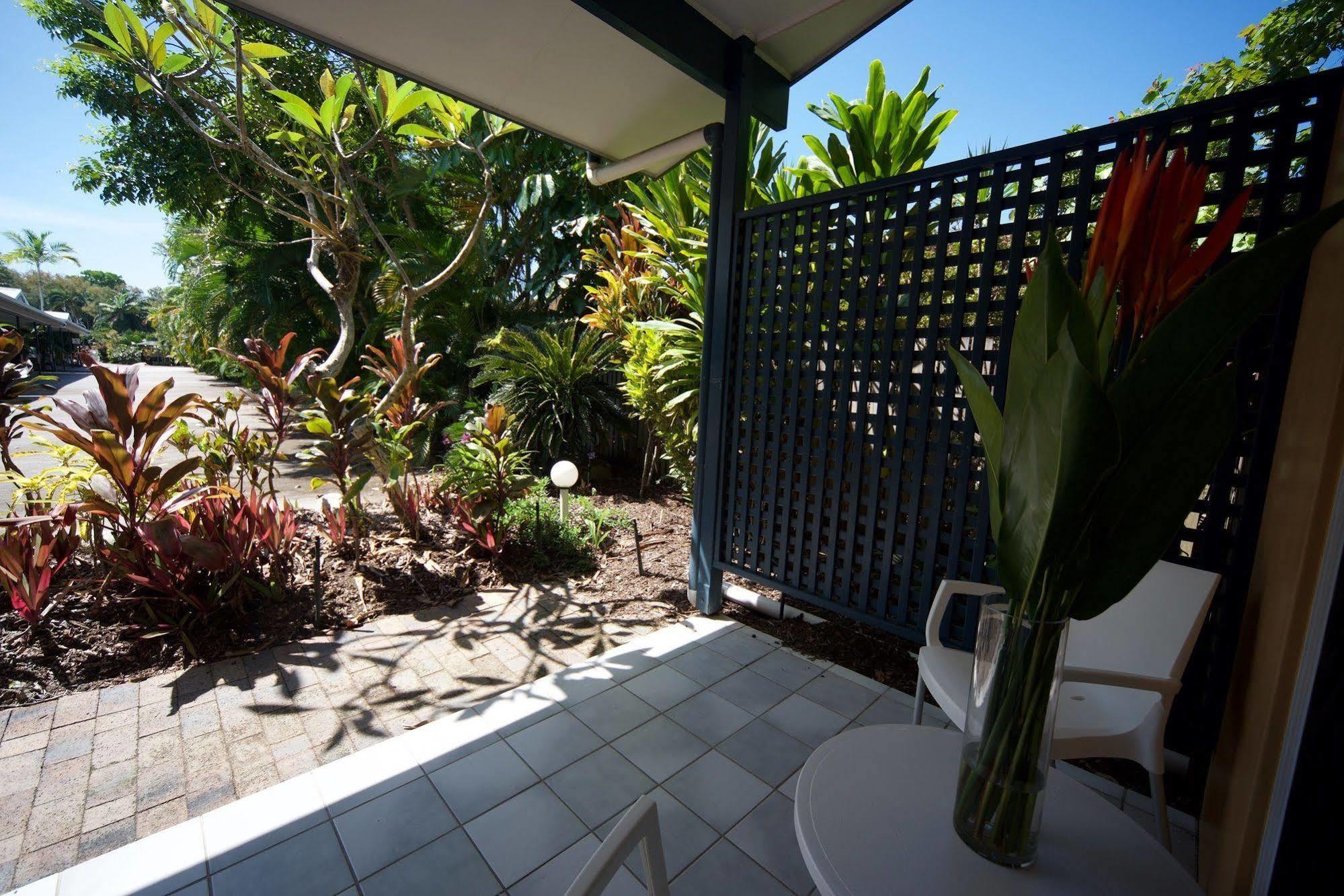 Lazy Lizard Motor Inn Port Douglas Ngoại thất bức ảnh